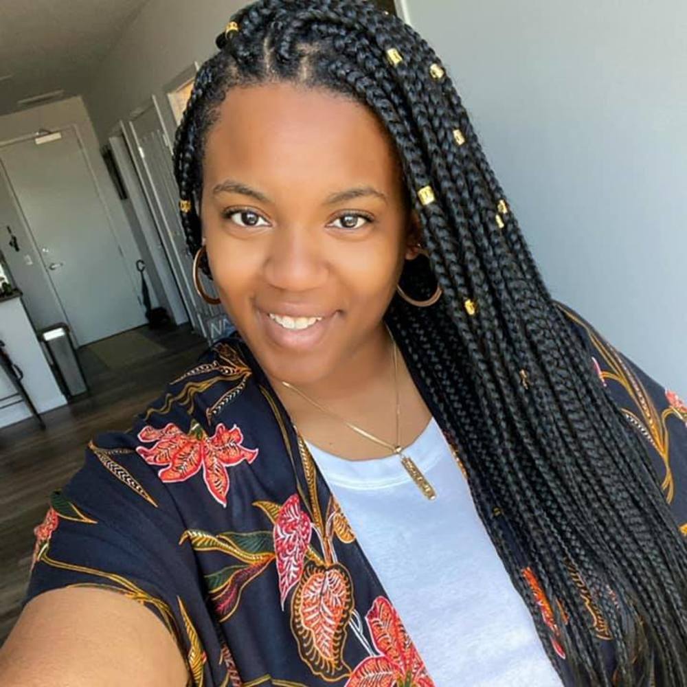 Meet your Posher, Brittney